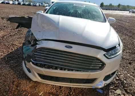 2014 Ford Fusion Titanium z USA, uszkodzony, nr VIN 3FA6P0K98ER292074